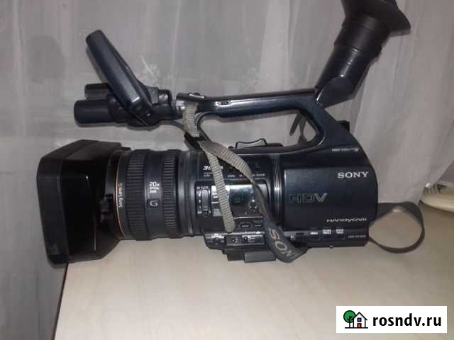 Продаю видеокамеру sony hdr-fx1000E (Япония) Симферополь - изображение 1