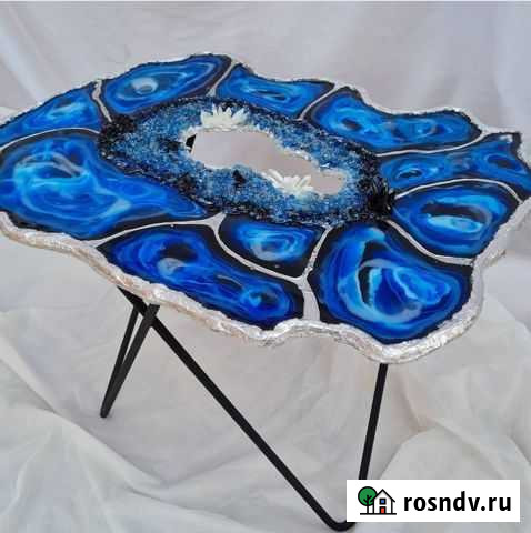 Декоративный стол ручной работы Севастополь - изображение 1