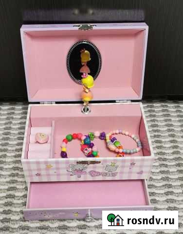 Шкатулка музыкальная с укашениями Иваново - изображение 1