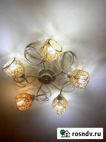 Люстра на 5 ламп цоколь е14 Новый Уренгой - изображение 1