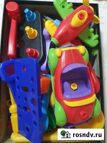 Развивающие игрушки конструктор+инструменты Череповец - изображение 1