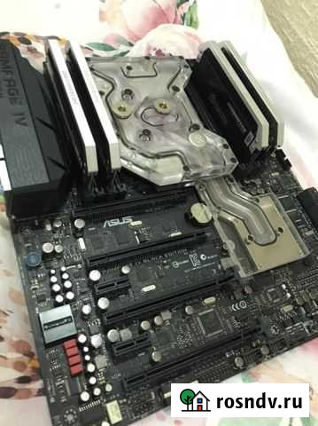 Rampage 4 black, e5 1680v2, 32gb corsair dominator Остров - изображение 1