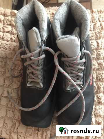 Лыжные ботинки Ижевск - изображение 1