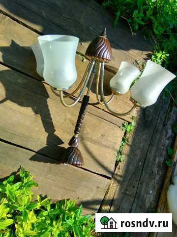 Роскошная люстра 4 плафона Доставка Киров - изображение 1