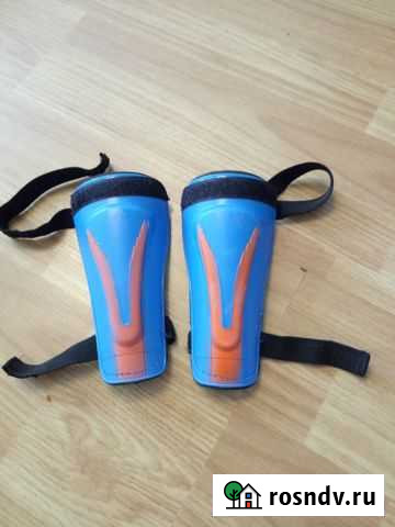 Футбольные щитки детские Ангарск - изображение 1