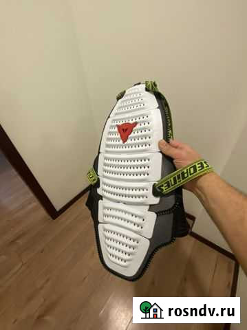 Dainese Action Wave Pro защита спины Сочи - изображение 1