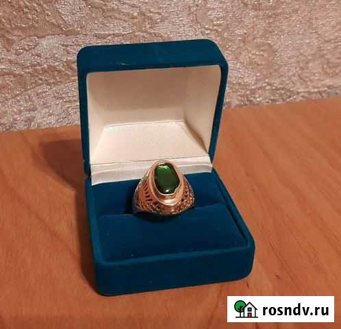 Золотой перстень (кольцо) с изумрудом Котовск - изображение 1