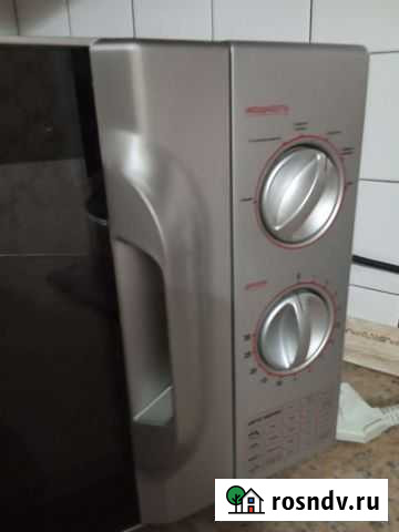 Микроволновка бу отл.сос.аригинал Хасавюрт - изображение 1