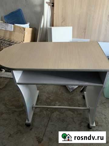 Стол маникюрный Омск - изображение 1