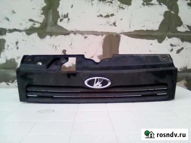 Решетка радиатора на Ваз 2110 Гусь-Хрустальный - изображение 1