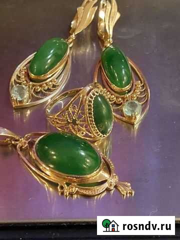 Золотой комплект с нефритом, СССР Нижний Новгород - изображение 1