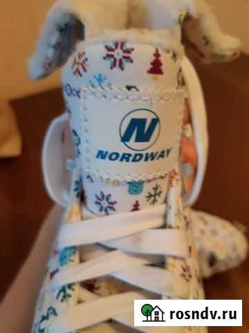 Коньки для девочки 30 р Саратов - изображение 1