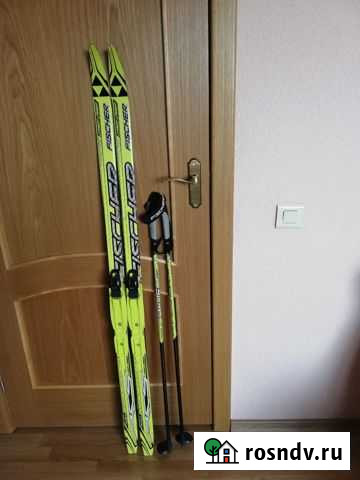 Лыжи, палки и ботинки, все Fisher. Можно отдельно Саратов - изображение 1