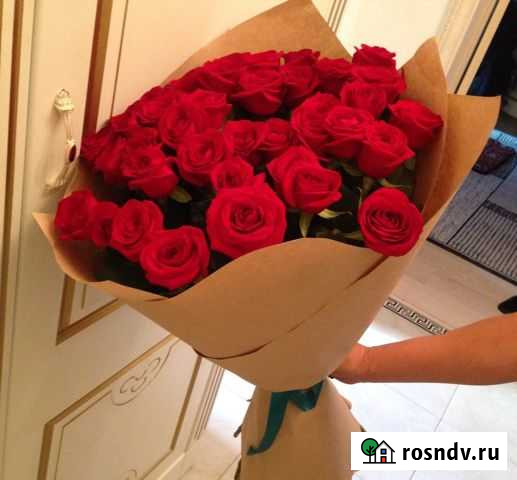 Цветы Букет 35 красных роз с доставкой Сочи - изображение 1