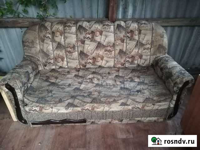 Диван Красные Ткачи - изображение 1