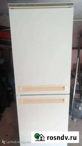 Холодильник Indesit двухкамерный Смоленск - изображение 1