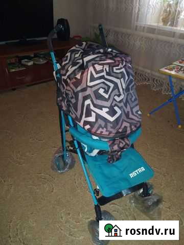 Прогулочная коляска трость бирюзовая козырек до ни Казань - изображение 1