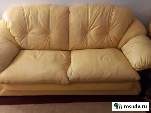 Кожаный диван с креслом Барнаул - изображение 1