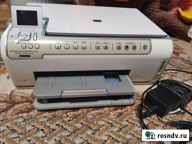 Цветной лазерный принтер бу Товарково - изображение 1