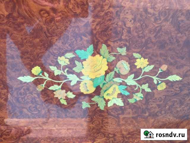 Обеденный стол и 4 стула, дерево, цвет темный орех Уссурийск - изображение 1