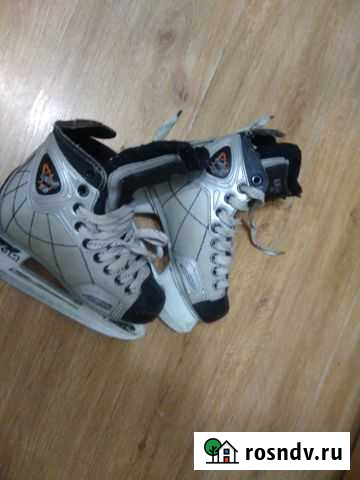 Хоккейные коньки CCM externo-skel 2.0 Магнитогорск - изображение 1