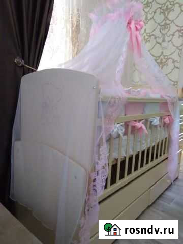 Детская кроватка с маятником и ящиком Владикавказ - изображение 1