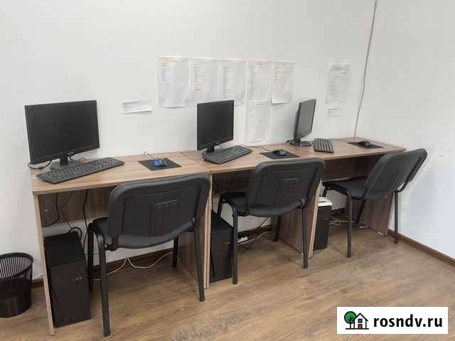 Продаются столы б/у Великий Новгород - изображение 1