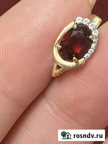 Золотые серьги с гранатом Вологда - изображение 1