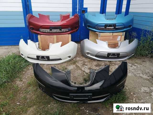 Бампера передние в цвет Nissan Leaf Ze0-Aze0 в нал Грязи - изображение 1
