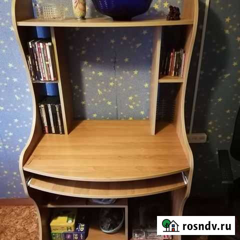 Компьютерный стол бу Тында - изображение 1