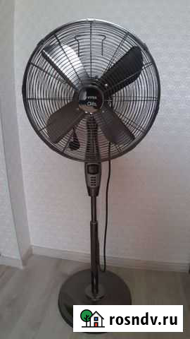 Вентилятор напольный vitek с пультом Яблоновский - изображение 1