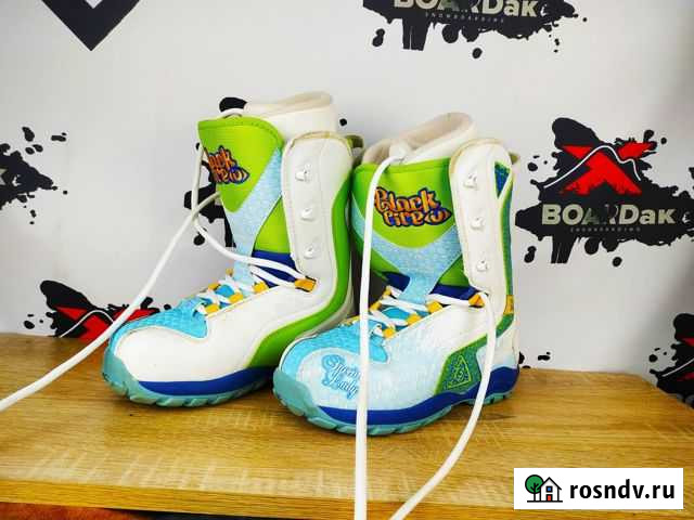 Сноуборд боты 36-37 р и другие Киров - изображение 1