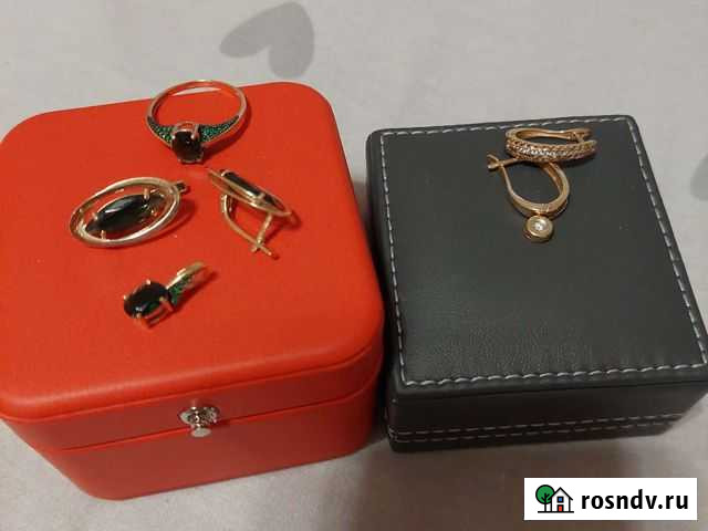 Золотые наборы с бриллиантами и зеленым турмалином Кемерово - изображение 1