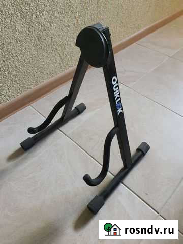 Стойка для электрогитары Волжский - изображение 1