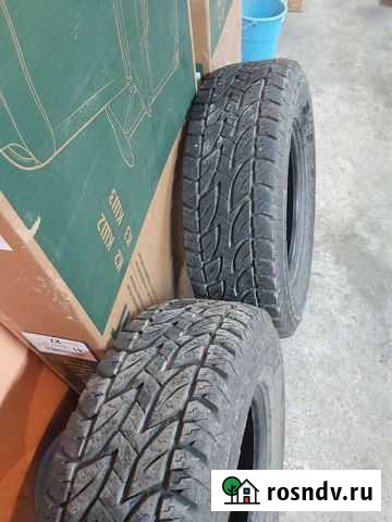 Bridgestone 235/70 R15 103S, 2 шт Ангарск - изображение 1