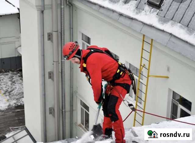 Чистка кровли от наледи и снега Петрозаводск - изображение 1