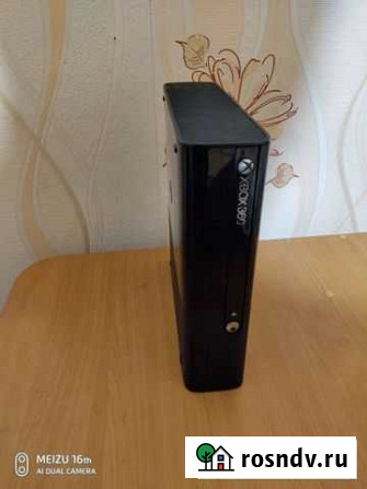 Xbox 360 slim e 500 gb Кирово-Чепецк - изображение 1