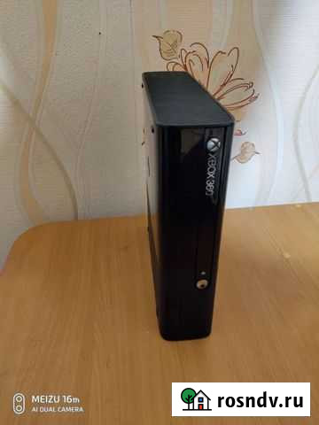 Xbox 360 slim e 500 gb Кирово-Чепецк - изображение 1
