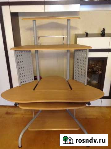 Стол компьютерный Иркутск - изображение 1