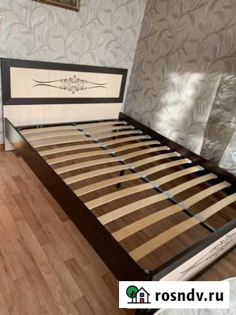 Продам 2 спальную кровать б/у Красноярск - изображение 1