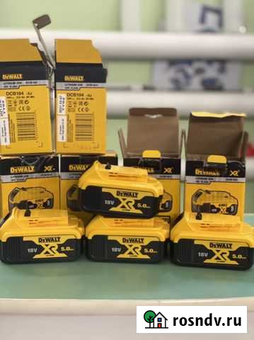 Аккумулятор Dewalt 18V 5A Касимов - изображение 1