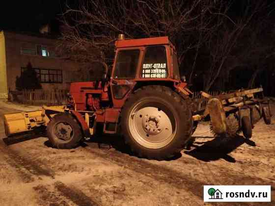 Услуги трактора всашка земли Майский