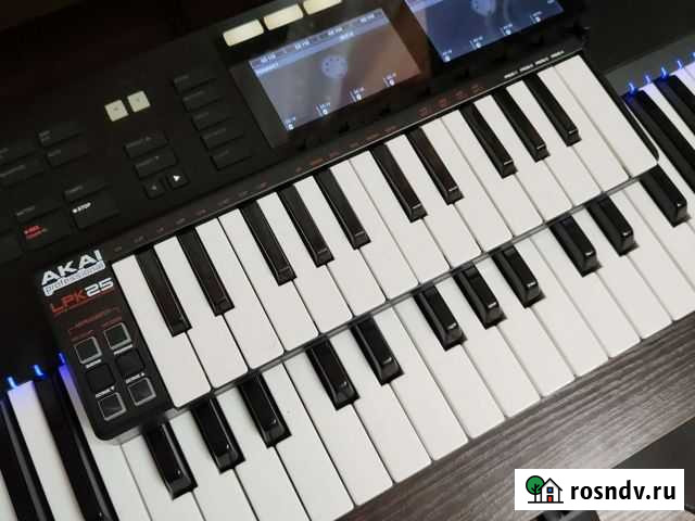 Midi клавиатура akai lpk25 Выгоничи - изображение 1
