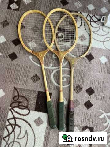 Ракетки для бадминтона отдам за шоколадку Красногорск - изображение 1