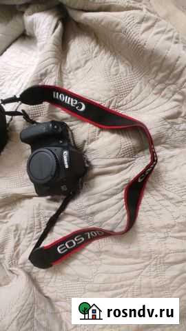 Canon 70D, 18-135 + штатив, бленда, ремень Севастополь - изображение 1