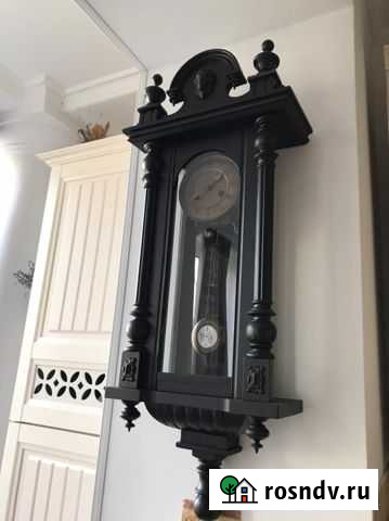 Часы настенные старинные Le roi a Paris Саки - изображение 1