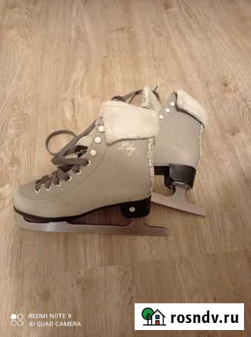 Коньки Химки - изображение 1