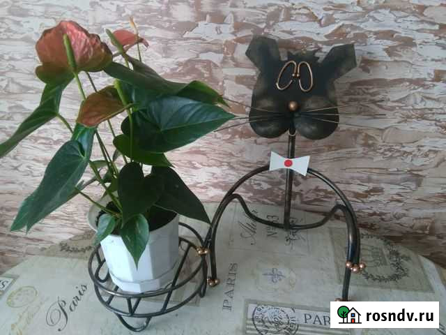 Подставка для цветов Новоржев - изображение 1