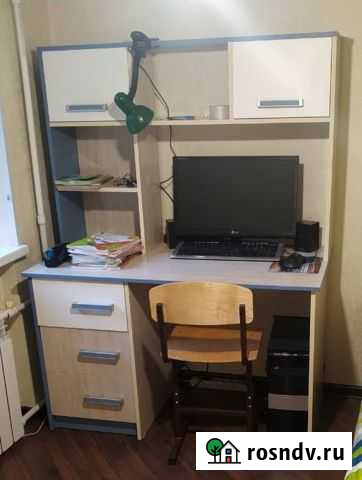 Компьютерный стол (как новый) Чебоксары - изображение 1