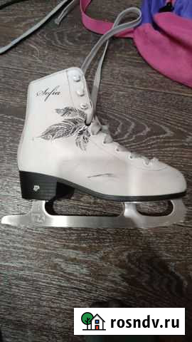 Коньки фигурные Нижний Тагил - изображение 1